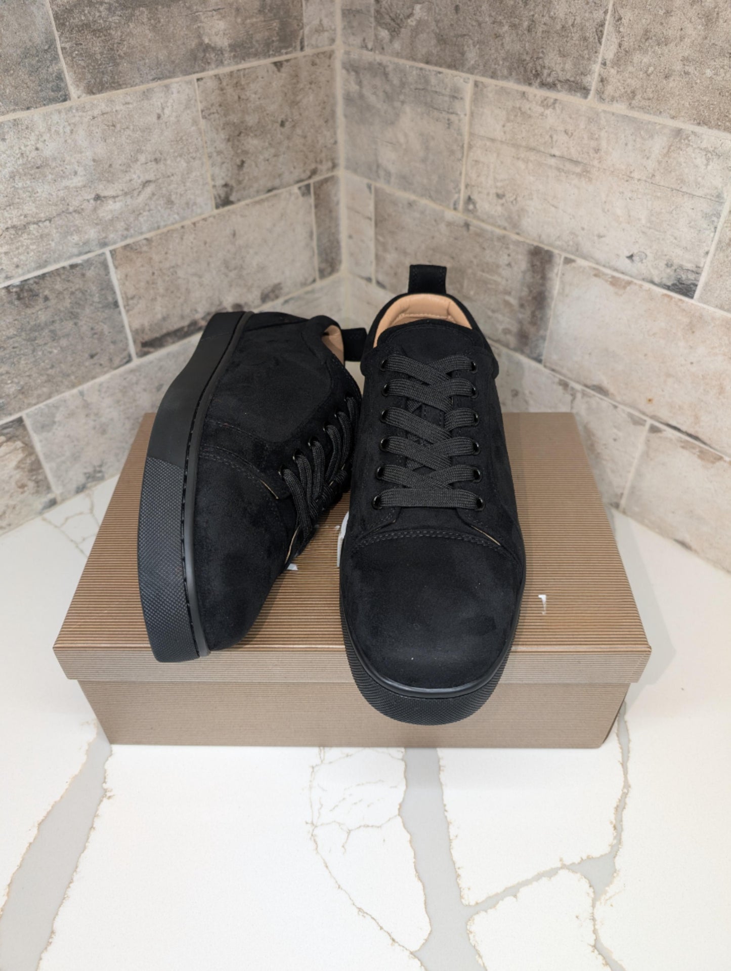 MATTE BLACK SMOOTH TOE SUELA ROJA