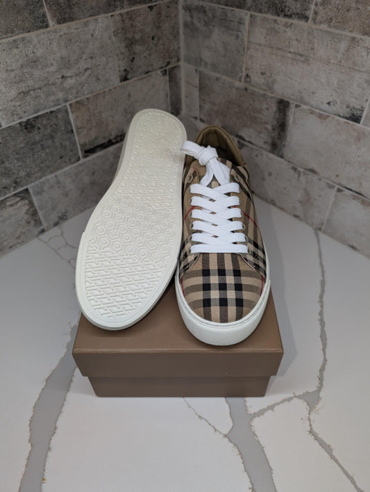 PLAID SHOE